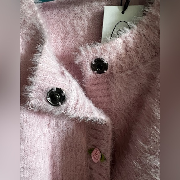 Cider Fuzzy 90s Rose Button Crop Sweater - Picture 3 of 6